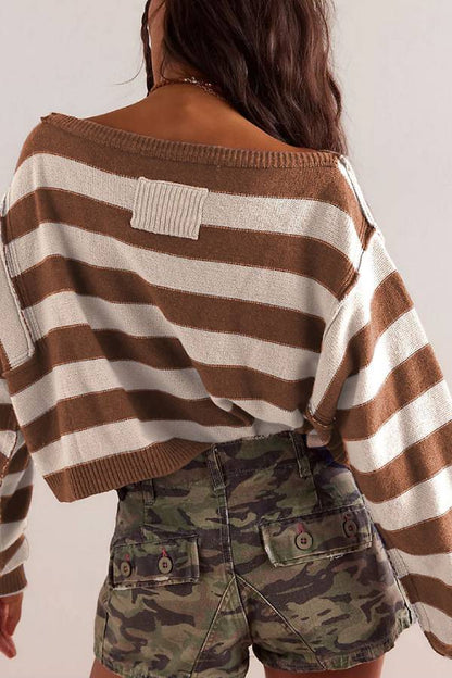Suéter de punto holgado de manga larga con cuello redondo y estampado de rayas
