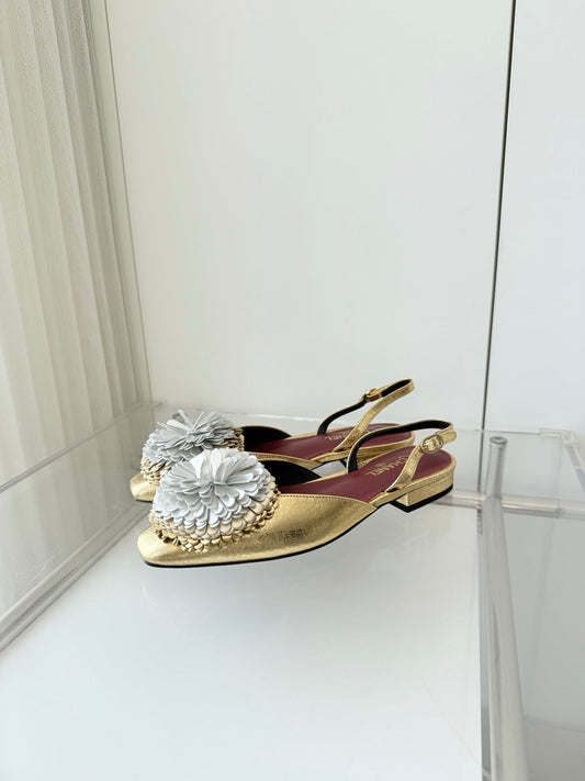 CC 26 Flower-shaped Sandal Gold Silver Lambskin 597409