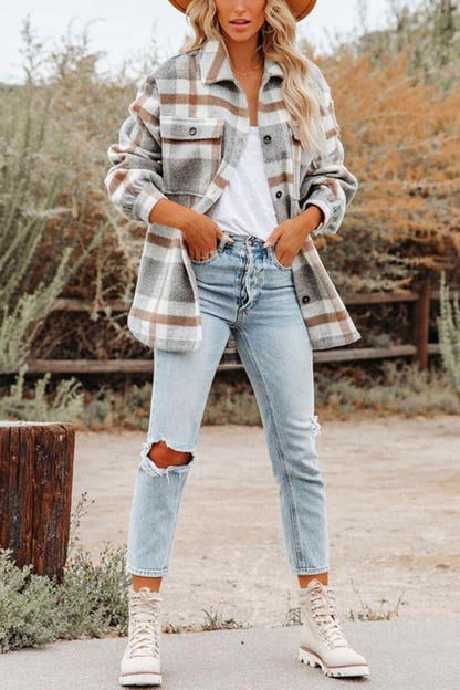 Chaqueta con bolsillos a cuadros