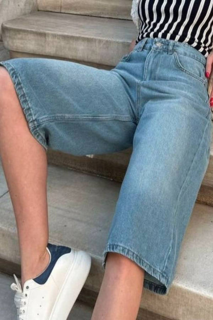 Shorts vaqueros de cintura alta con bolsillos