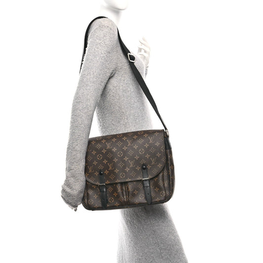 Monogram Macassar Christopher Messenger
