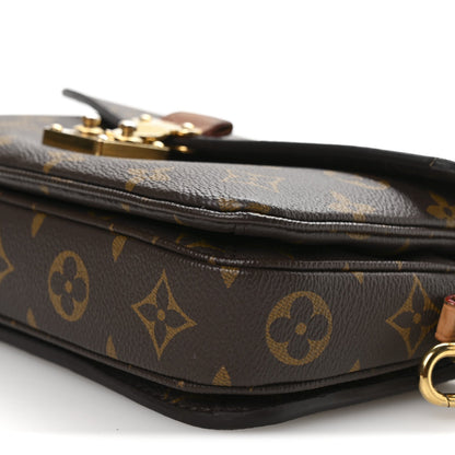Monogram Pochette Metis East West