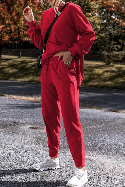 Conjunto de jersey y pantalón de corte alto y bajo en color rojo de competición