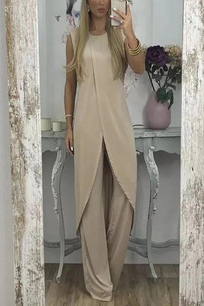 Conjunto informal de dos piezas con top sin mangas y abertura