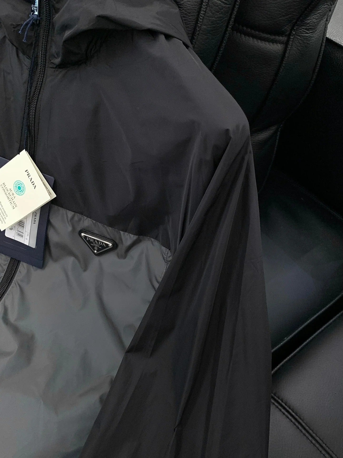 PRADA 25S JACKET 388