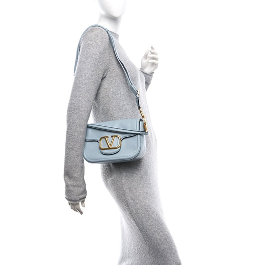 Pebbled Calfskin Vlogo Small Top Handle Shoulder Bag Blu Porcellana