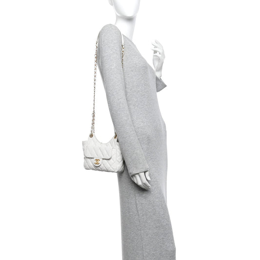 Caviar Quilted Small Wavy CC Hobo White