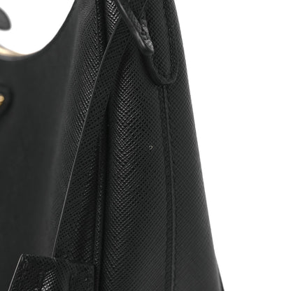 Saffiano Lux Re-Edition 2005 Shoulder Bag Black