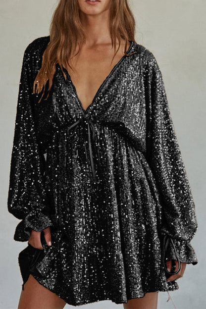Vestido de lentejuelas con cordón, espalda descubierta, mangas globo y cuello en V