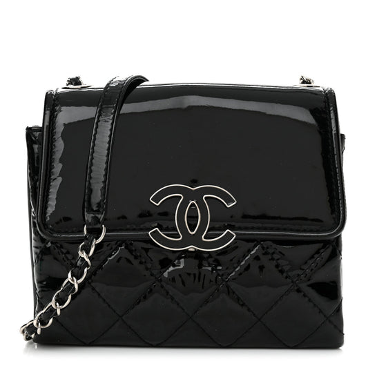 Patent Quilted Hamptons Flap Bag Black