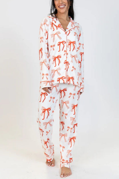 Conjunto de camisa de manga larga con estampado de lazo navideño y pantalón con bolsillo en la cintura elástica