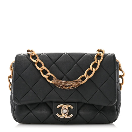 Lambskin Quilted Chain Flap Black
