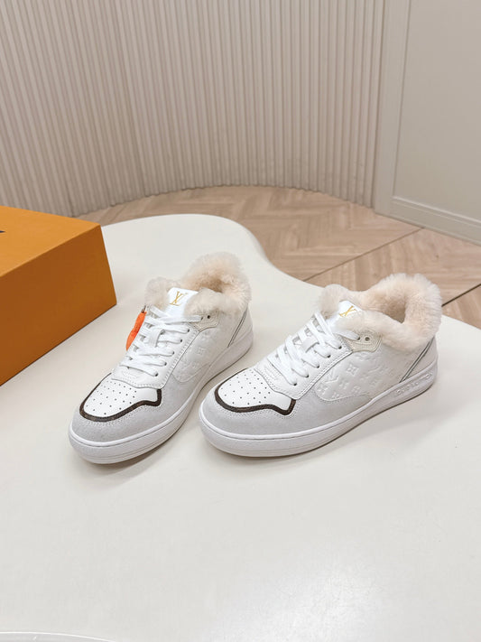 LV Stadium Sneaker White Brown Monogram Canvas Cowhide Wool 595426