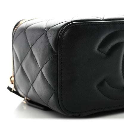 Lambskin Quilted Small Top Handle Vanity Case With Chain Black
