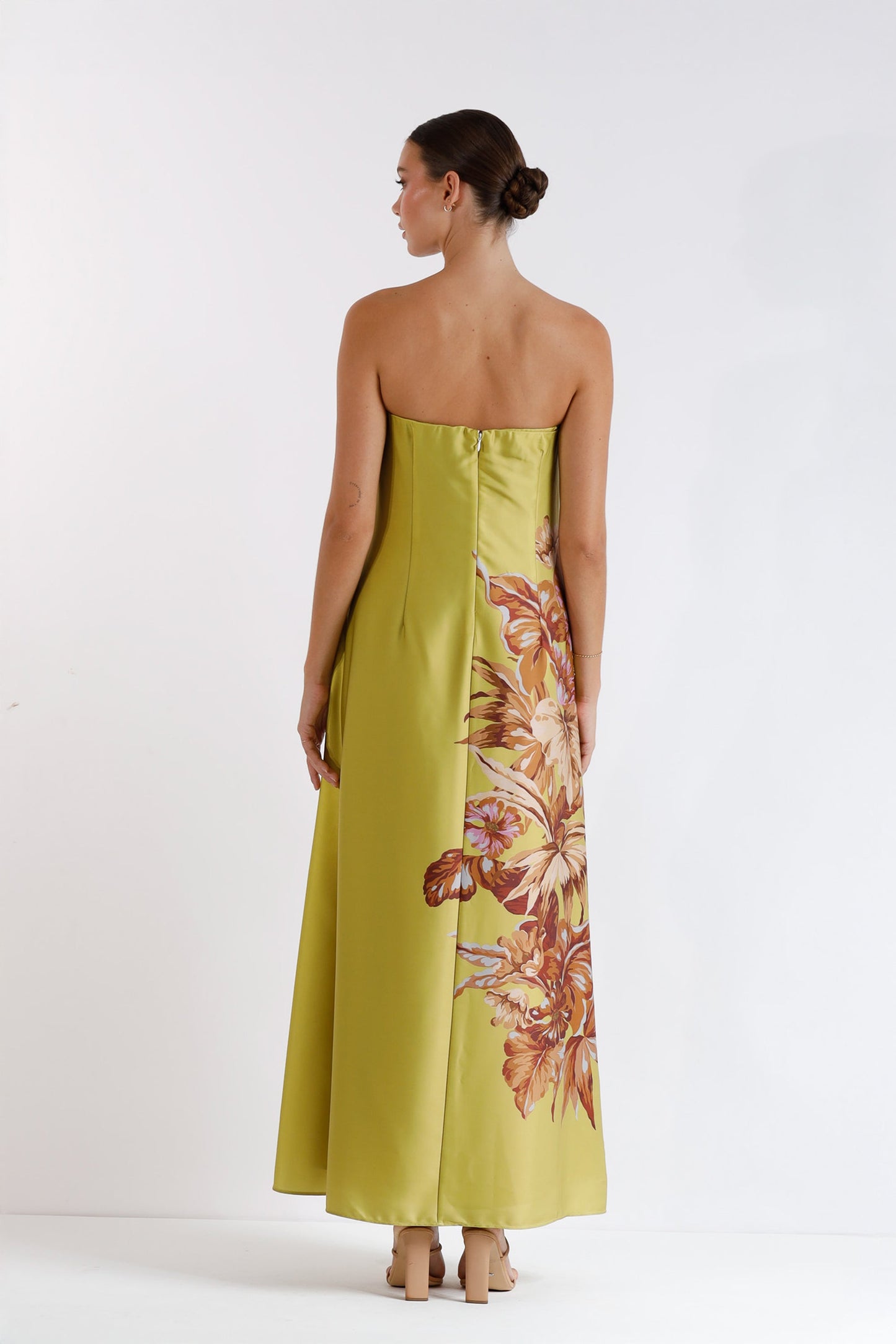 Vestido largo sin tirantes con estampado floral Xenia 