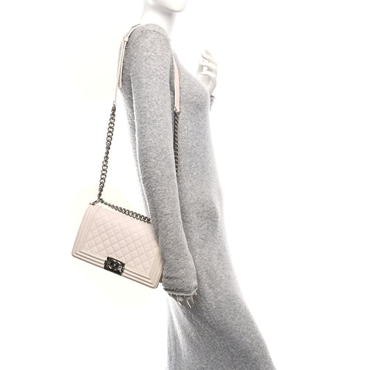 Caviar Quilted Medium Boy Flap Ivory