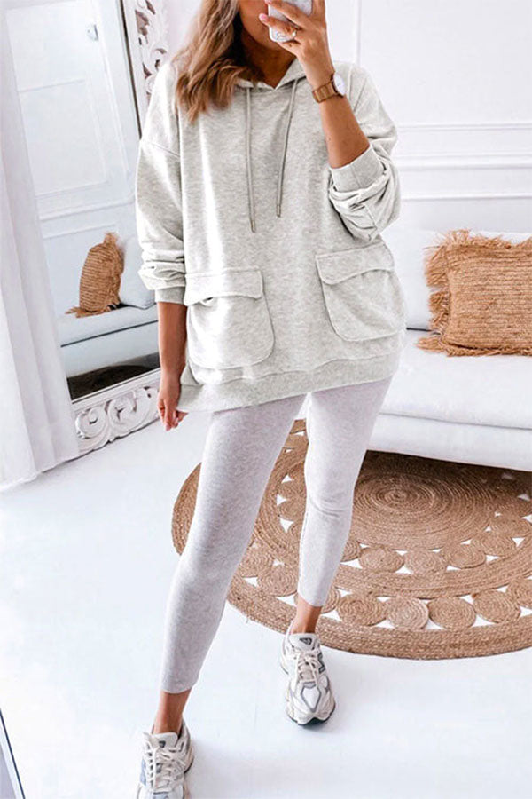 Sudadera con capucha, manga larga, bolsillo y cordón ajustable