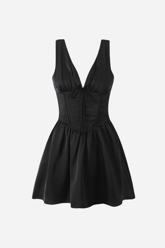 Vestido mini con volantes y cuello en V de Marian 