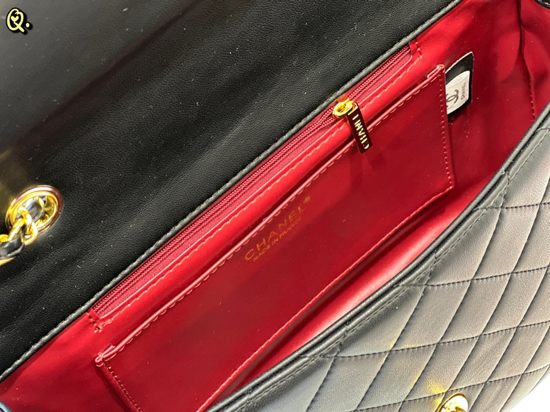 Chanel Classic Flap Bag Medium Black Gold