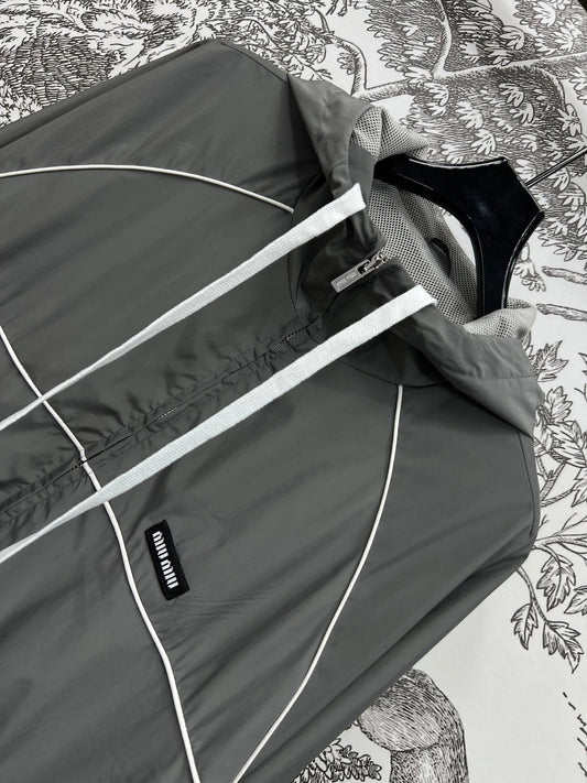 MIU 25S HOODED JACKET GREY IN NYLON 263131
