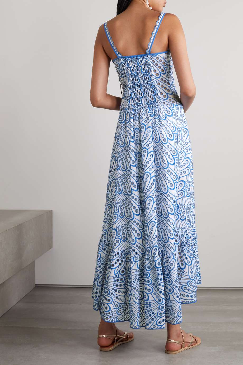 Vestido bustier midi de encaje bordado Dolly 