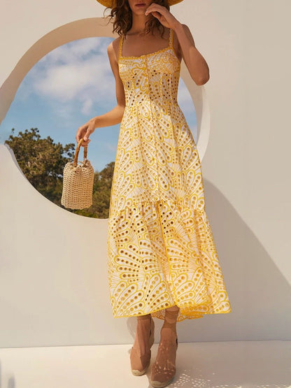 Vestido bustier midi de encaje bordado Dolly 