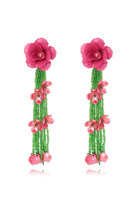 Pendientes con borlas de flores de Donna 