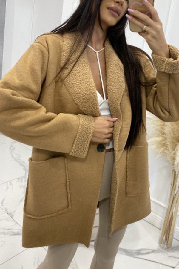 Chaqueta corta y cálida de sherpa para mujer
