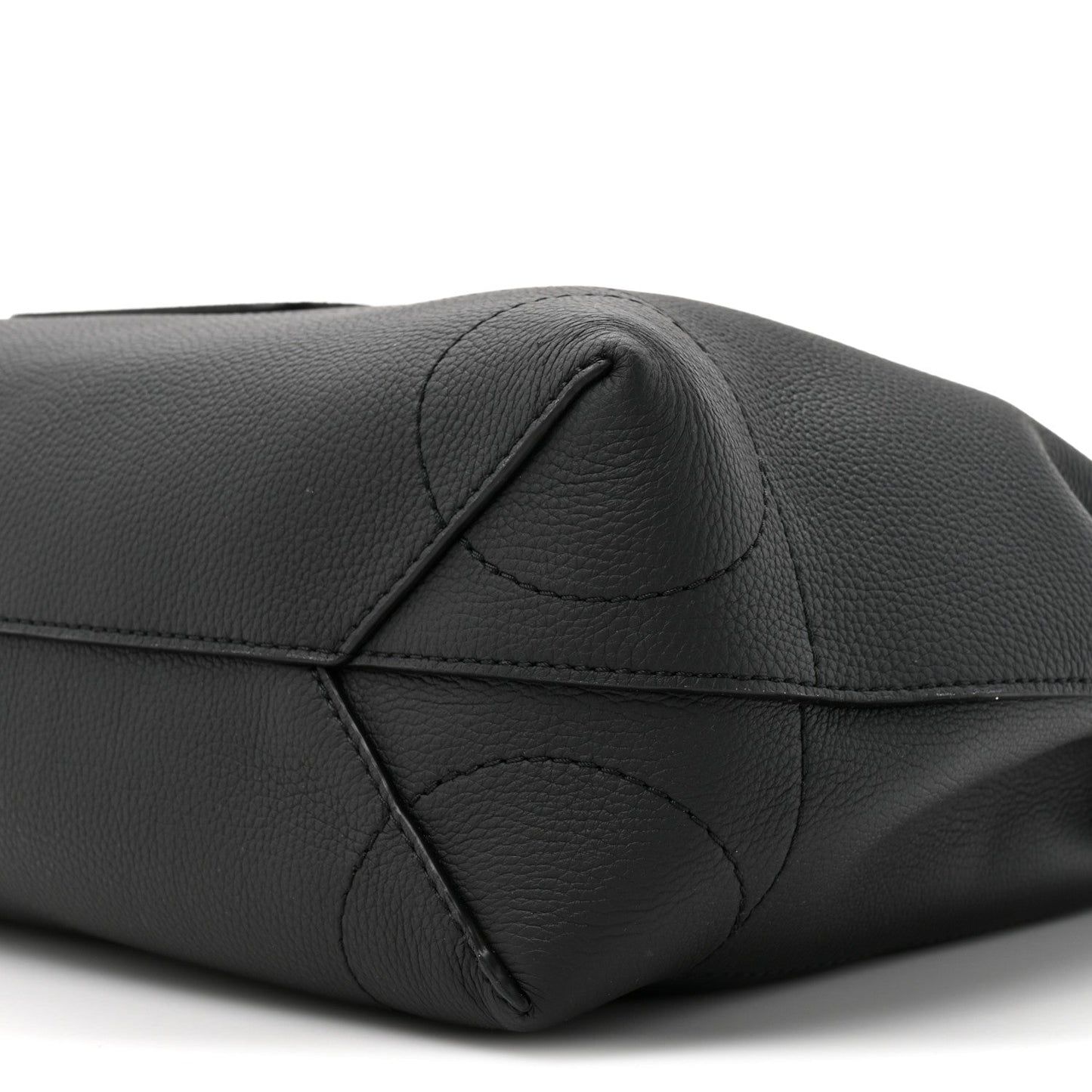 LV Touch Calfskin Steamer 30 H38 Black