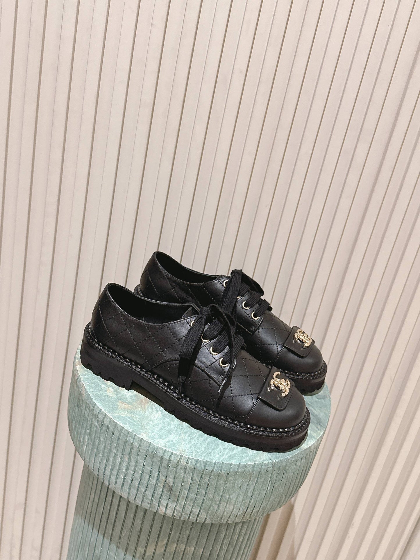 CC 26s Shoes 2cm Black Quited Calfskin 583905
