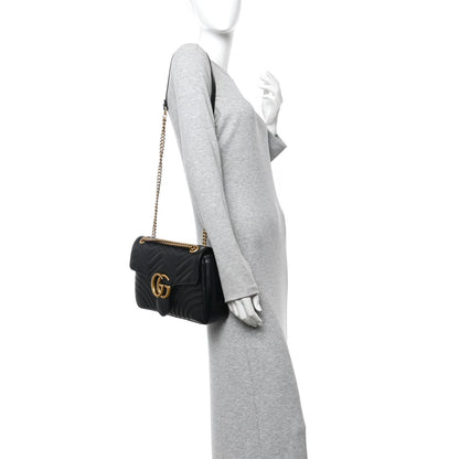 Calfskin Matelasse Medium GG Marmont Shoulder Bag Black