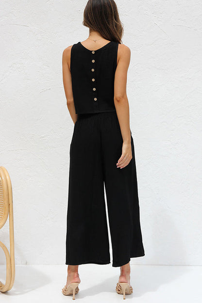 Conjunto de top corto básico con botones y pantalón con bolsillos Khiara