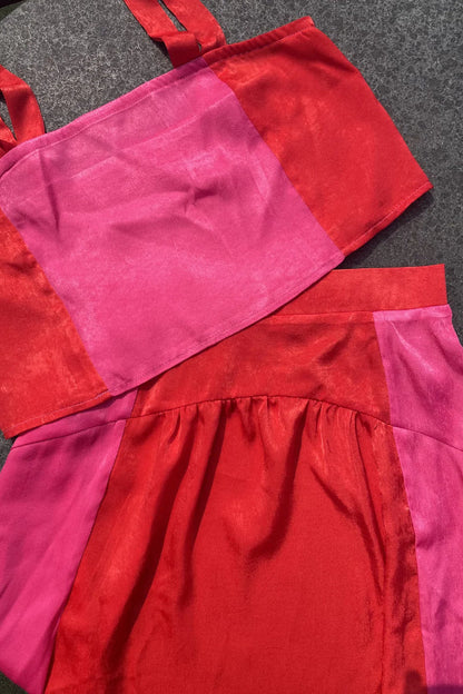 Conjunto casual de dos piezas con colores a juego de moda