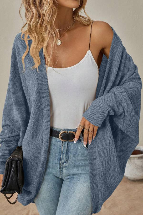 Chaqueta de punto holgada con mangas de murciélago a la moda 