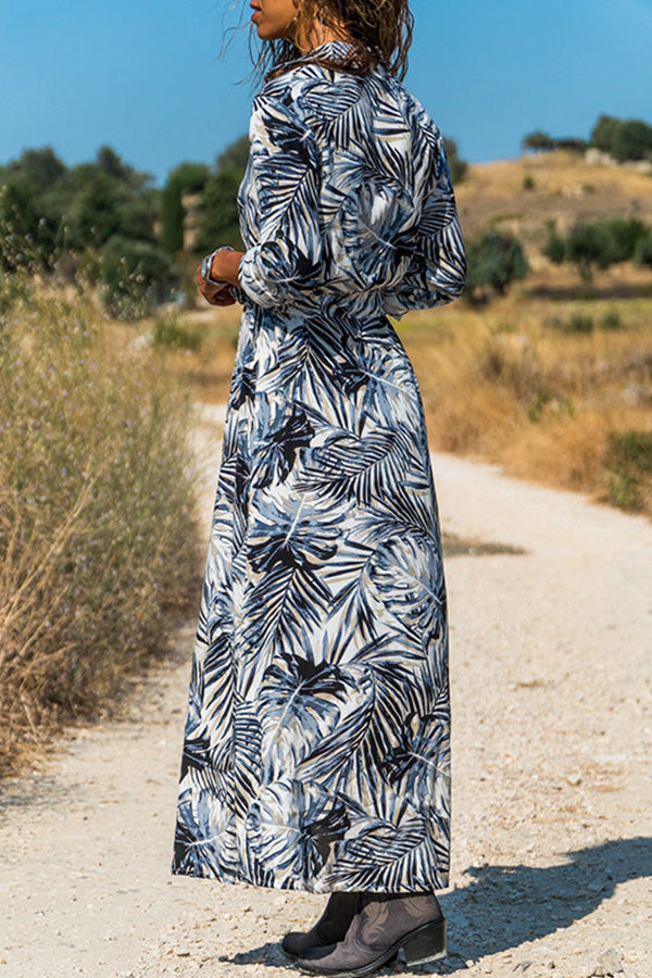 Vestido largo botonadura sencilla con estampado bohemio y cuello de solapa