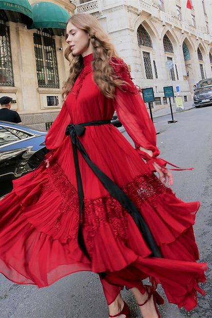 Vestido largo de gasa con capas de encaje Sylvia 