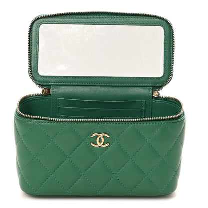 Lambskin Quilted Small Top Handle Vanity Case With Chain Green