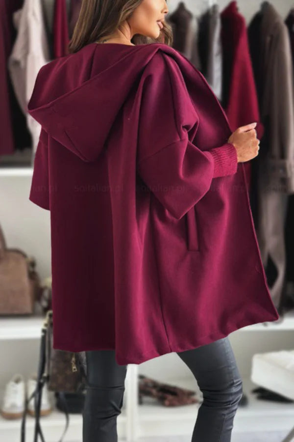 Chaqueta de manga larga con capucha y bolsillo suelto de color liso