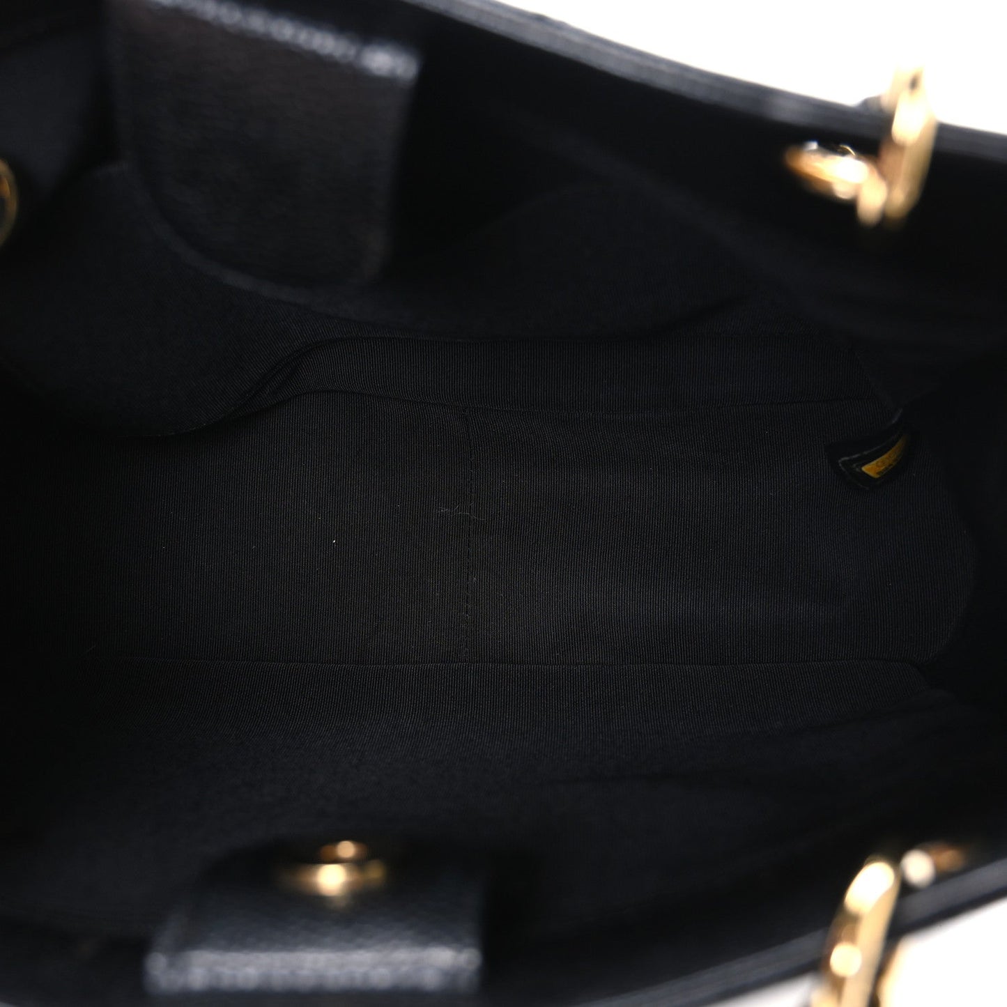 Caviar Quilted Petit Shopping Tote PST Black