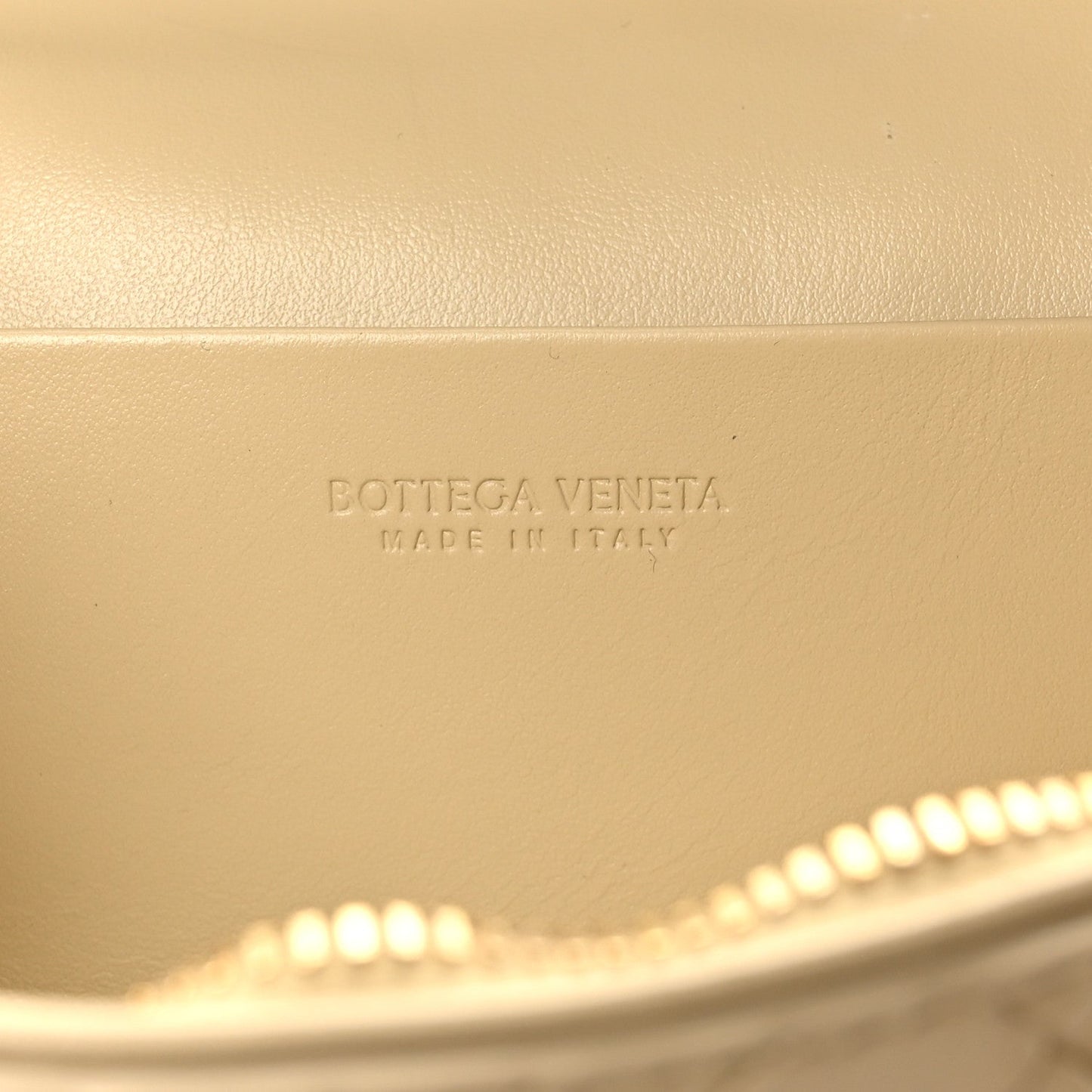 Calfskin Intrecciato Bang Bang Vanity Case Ecru
