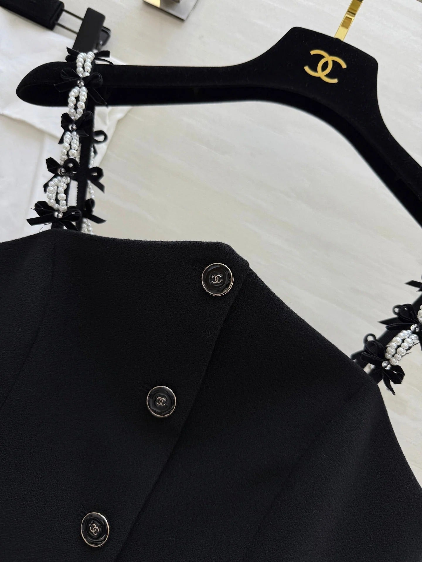 CHANEL 25S CAMISOLE STYLE 140
