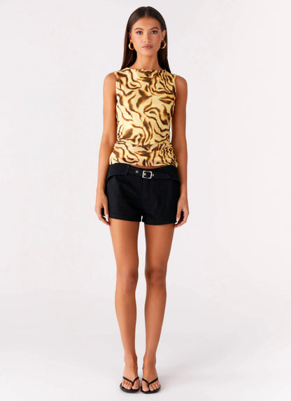 On read Tank Top - Yellow Zebra