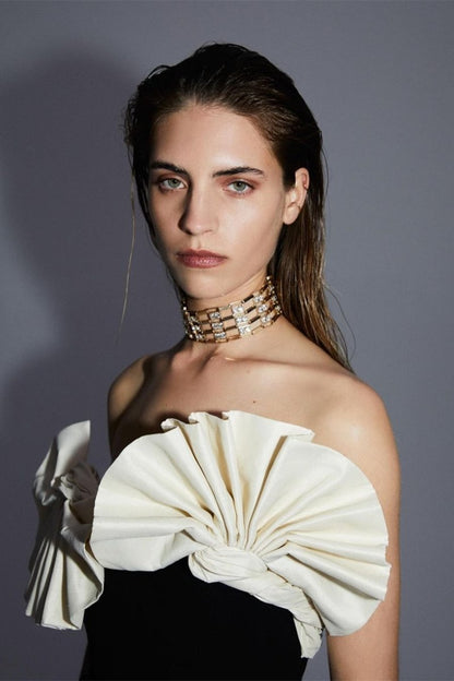 Vestido midi plisado sin tirantes Elsa 