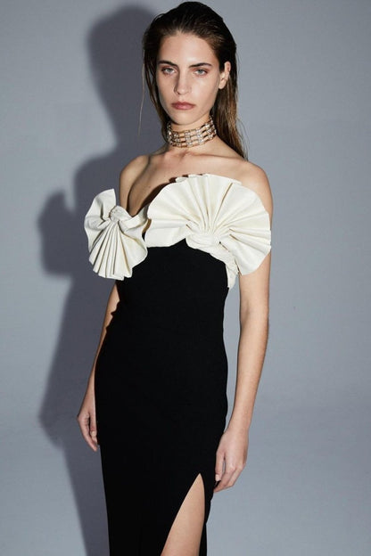 Vestido midi plisado sin tirantes Elsa 