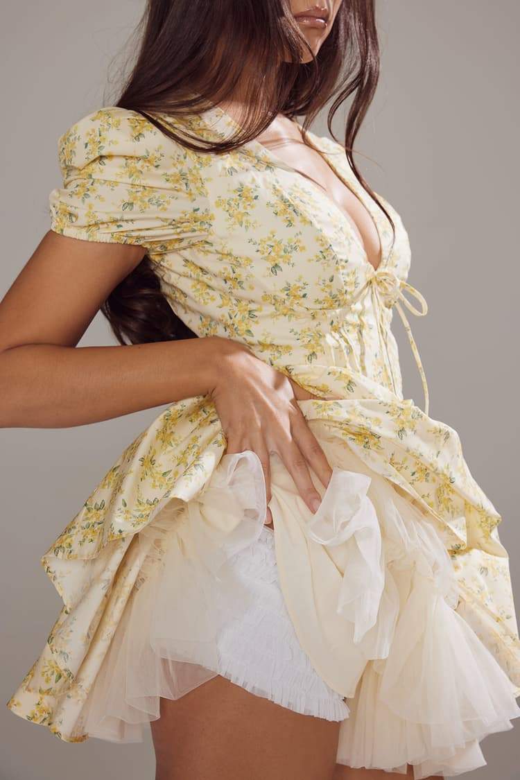 Vestido mini con cuello en V y estampado floral Emily 