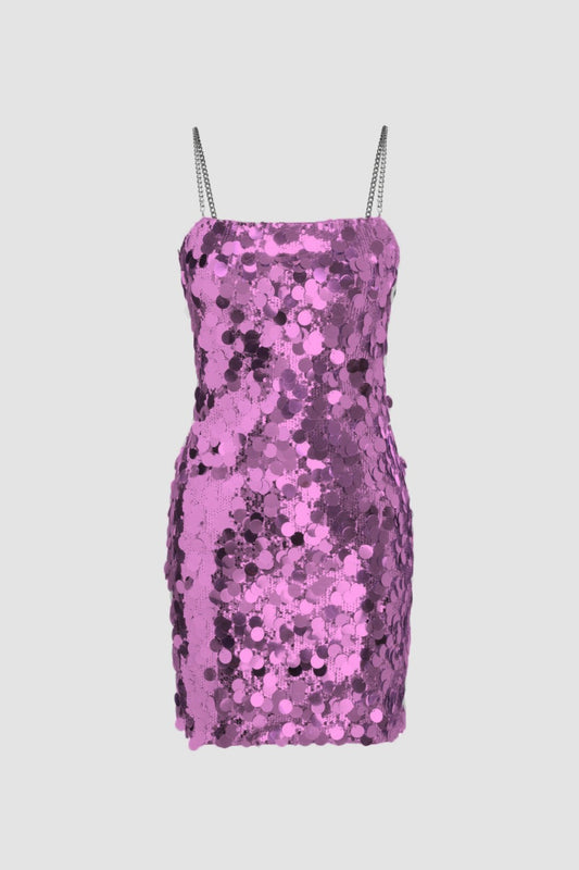 Vestido mini con cadena metálica y lentejuelas de Erica 