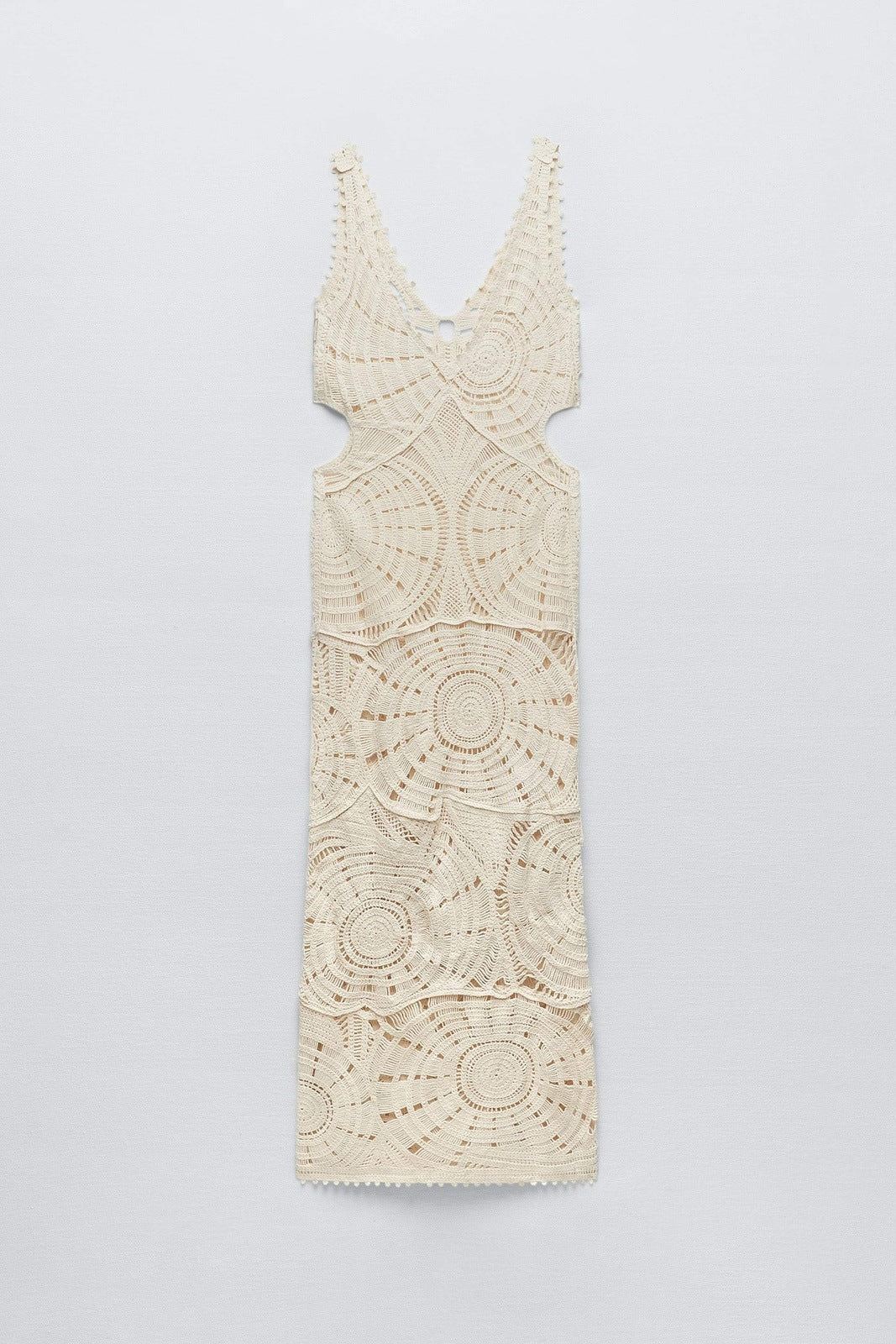 Vestido largo de crochet con recortes Ethel 