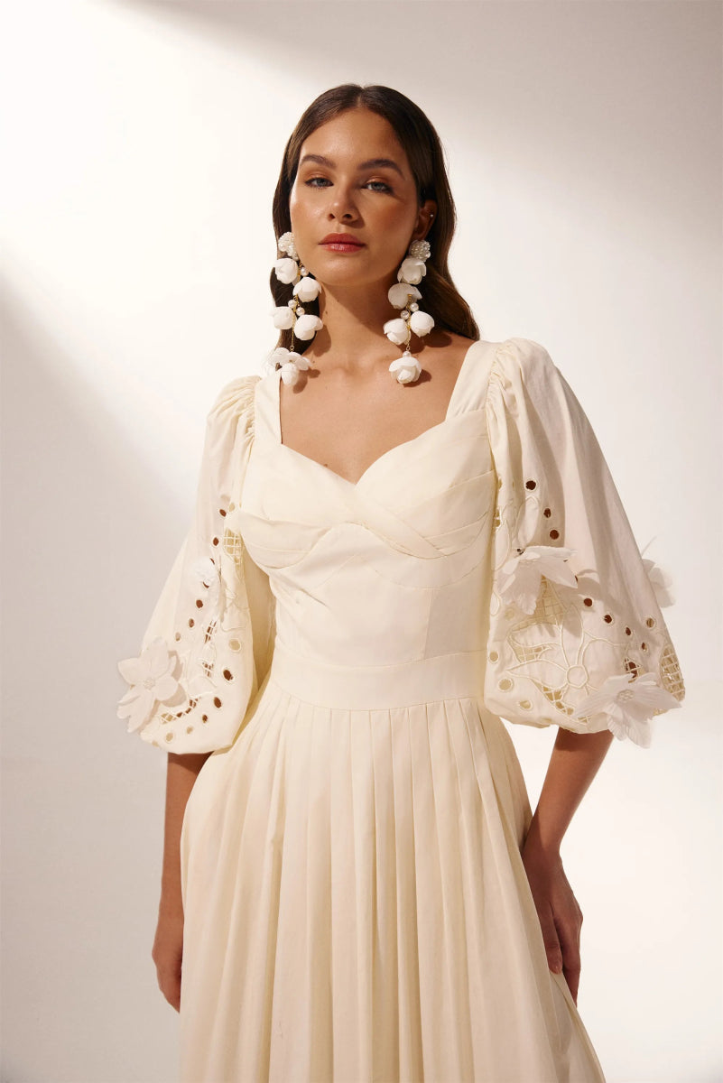 Vestido largo calado con mangas globo Eunice 
