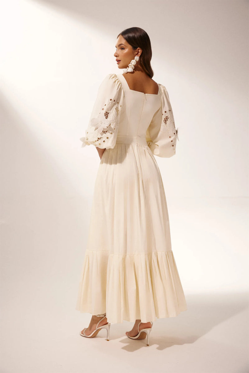 Vestido largo calado con mangas globo Eunice 