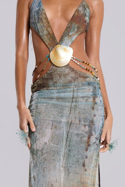 Vestido largo de malla con cuello halter y ribete de concha Eve 
